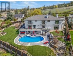 4812 Lakeshore Place Upper Mission, Kelowna, Ca