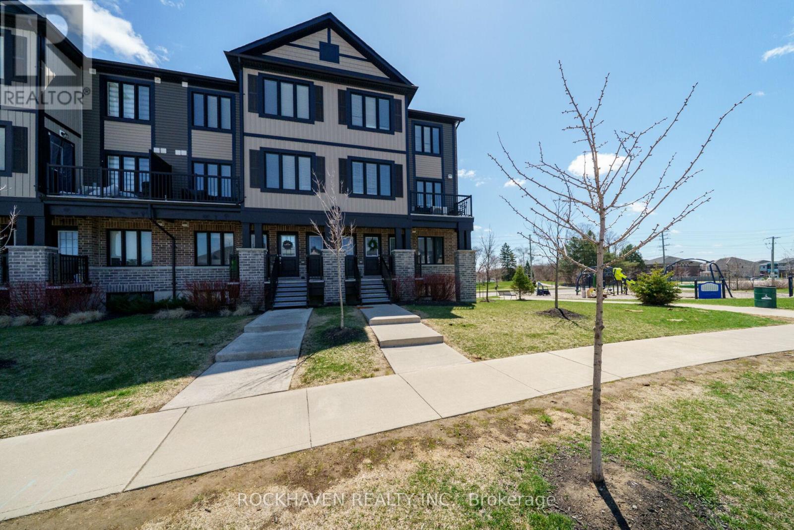 Property at E - 148 ROCHEFORT STREET image 1