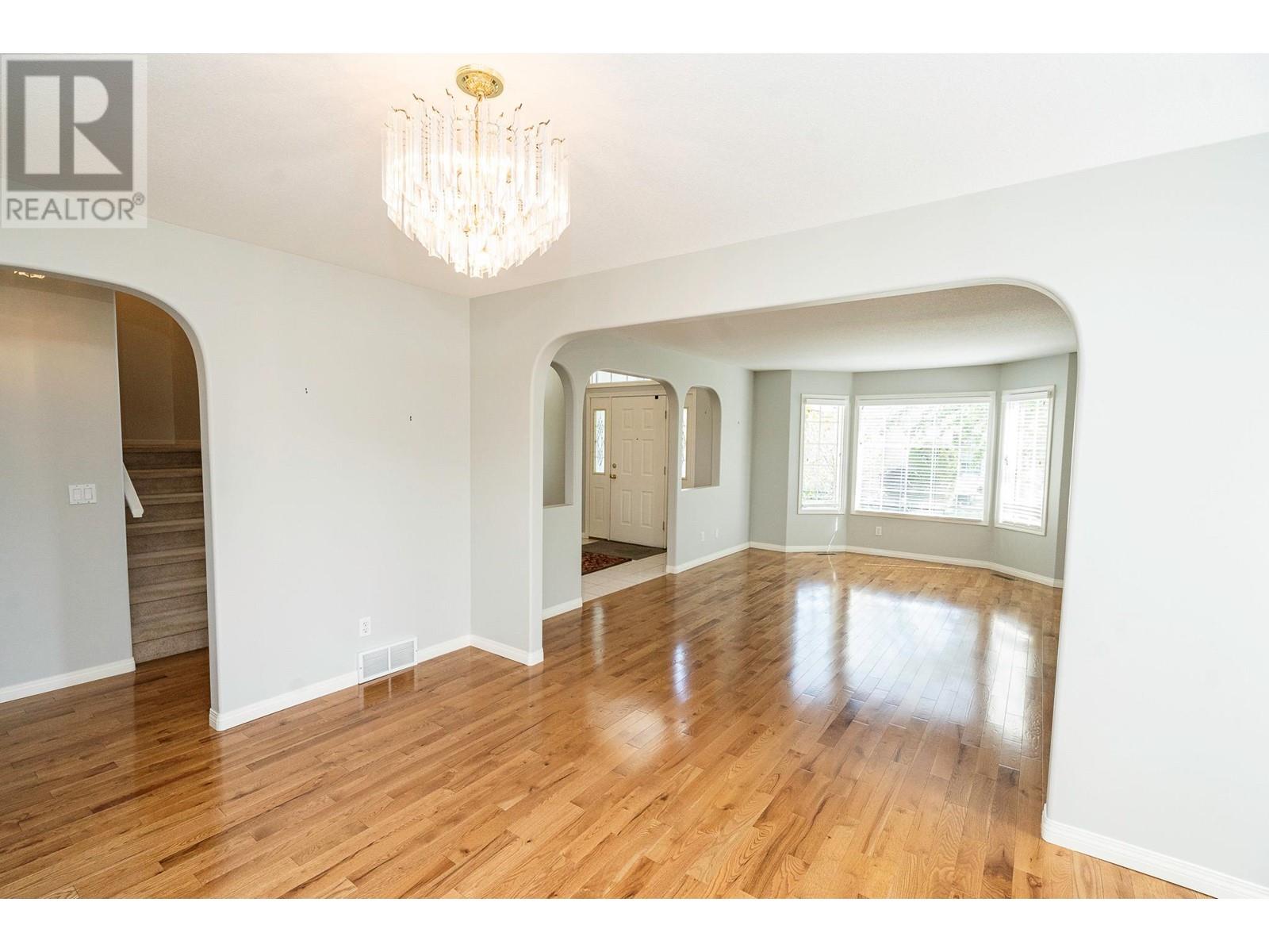 Property at 650 Lexington Drive Unit# 201 image 3