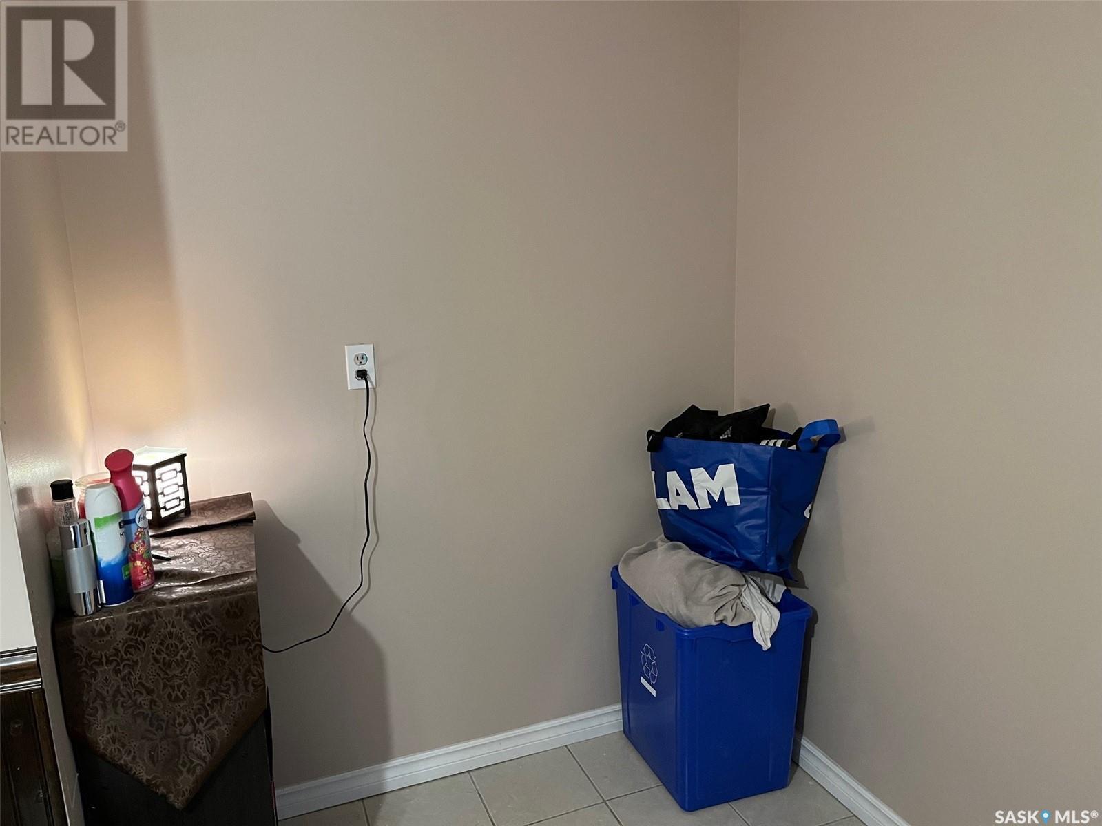 738 Bard Crescent N, Regina, Saskatchewan  S4X 2K5 - Photo 29 - SK999476