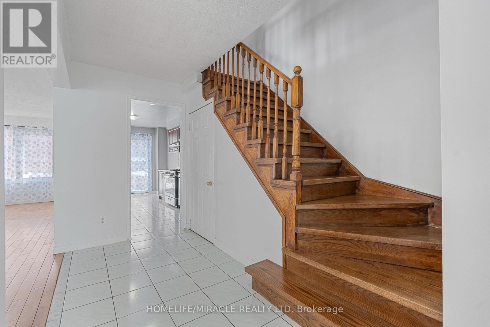1945 Pine Grove Avenue, Pickering, Ontario  L1V 6R4 - Photo 16 - E12023763