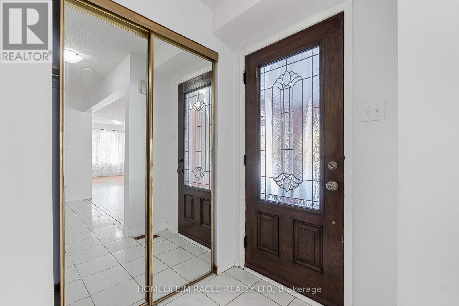 1945 Pine Grove Avenue, Pickering, Ontario  L1V 6R4 - Photo 8 - E12023763