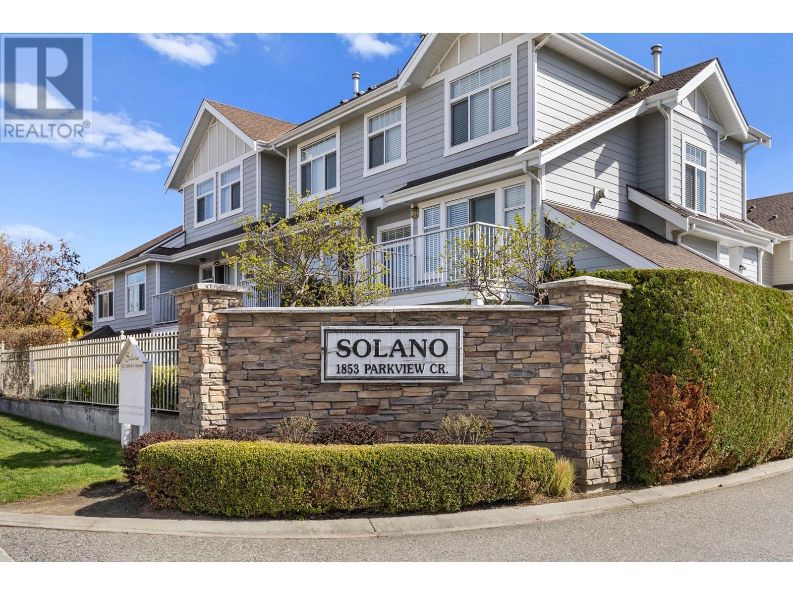 Property at 1853 Parkview Crescent Unit# 3 image 1
