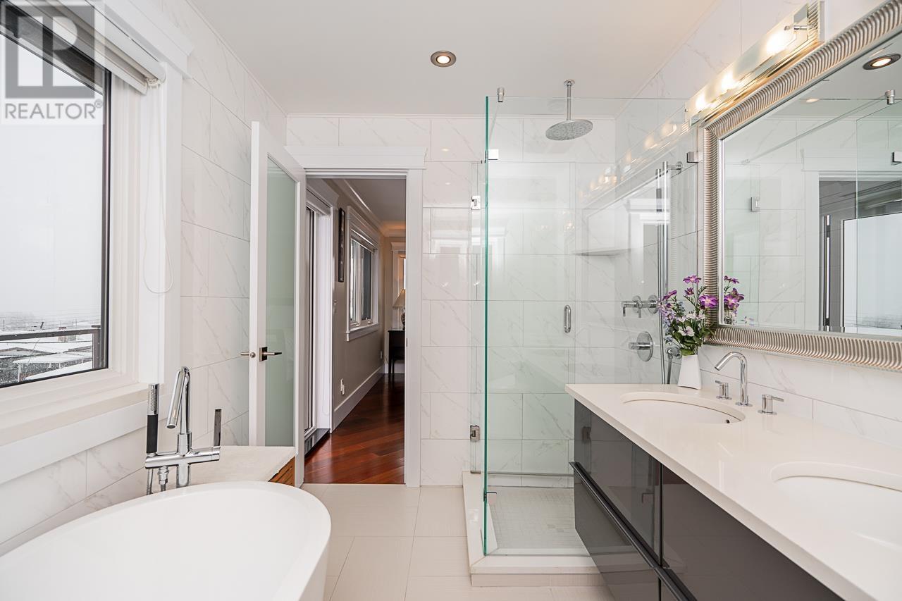 Listing Picture 20 of 40 : 3985 WINDERMERE STREET, Vancouver / 溫哥華 - 魯藝地產 Yvonne Lu Group - MLS Medallion Club Member