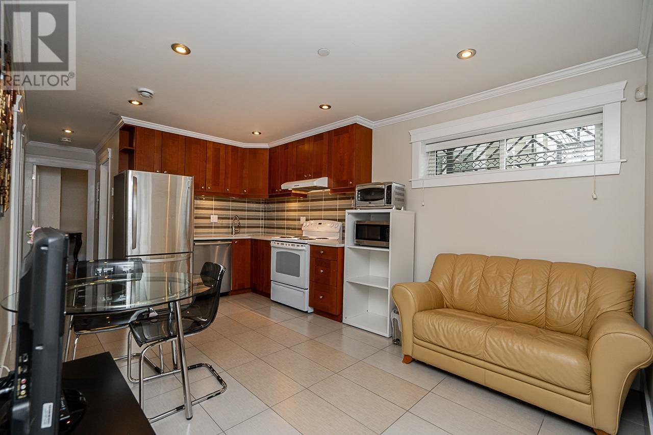 Listing Picture 29 of 40 : 3985 WINDERMERE STREET, Vancouver / 溫哥華 - 魯藝地產 Yvonne Lu Group - MLS Medallion Club Member