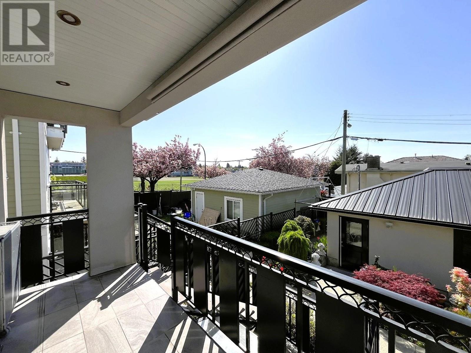 Listing Picture 35 of 40 : 3985 WINDERMERE STREET, Vancouver / 溫哥華 - 魯藝地產 Yvonne Lu Group - MLS Medallion Club Member