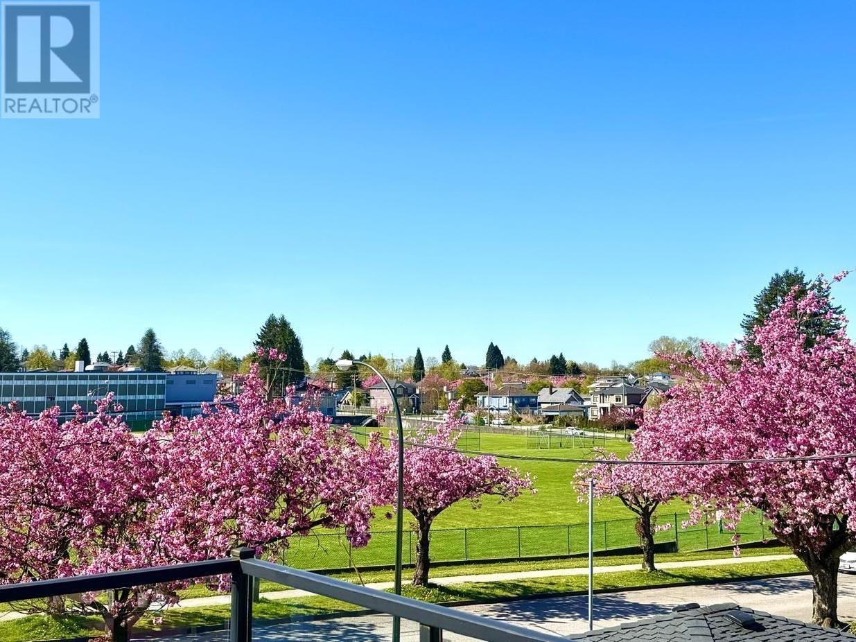 Listing Picture 21 of 40 : 3985 WINDERMERE STREET, Vancouver / 溫哥華 - 魯藝地產 Yvonne Lu Group - MLS Medallion Club Member