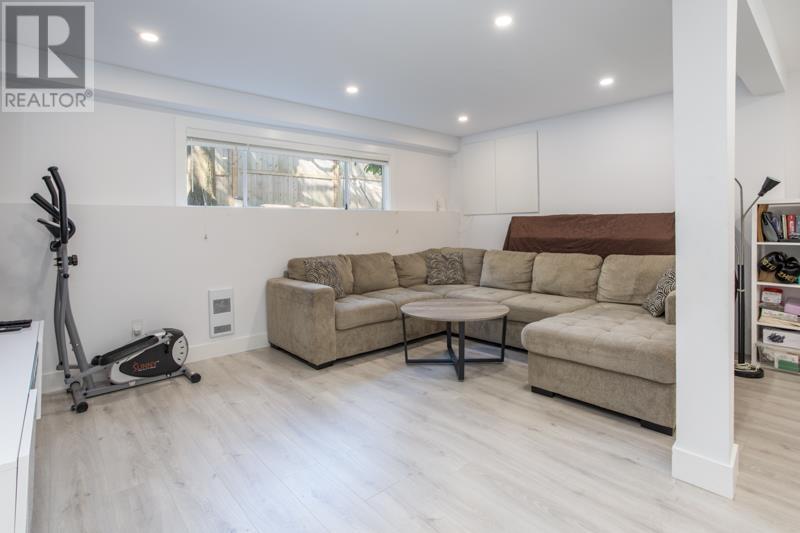 344 W 23rd Street, North Vancouver, British Columbia  V7M 2B5 - Photo 23 - R2994274