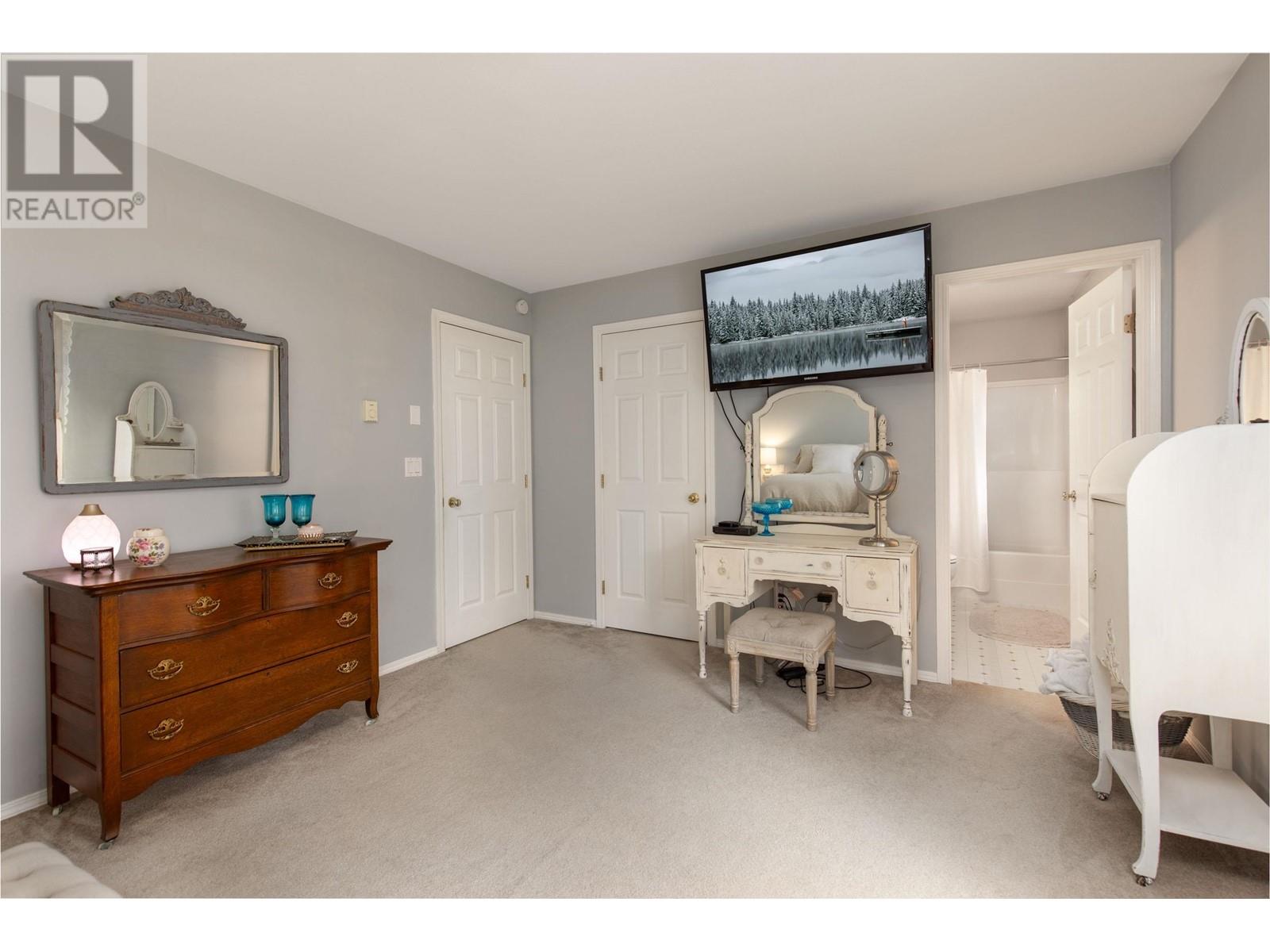 7443 Dogwood Street, Pemberton, British Columbia  V0N 2L0 - Photo 21 - R2994277