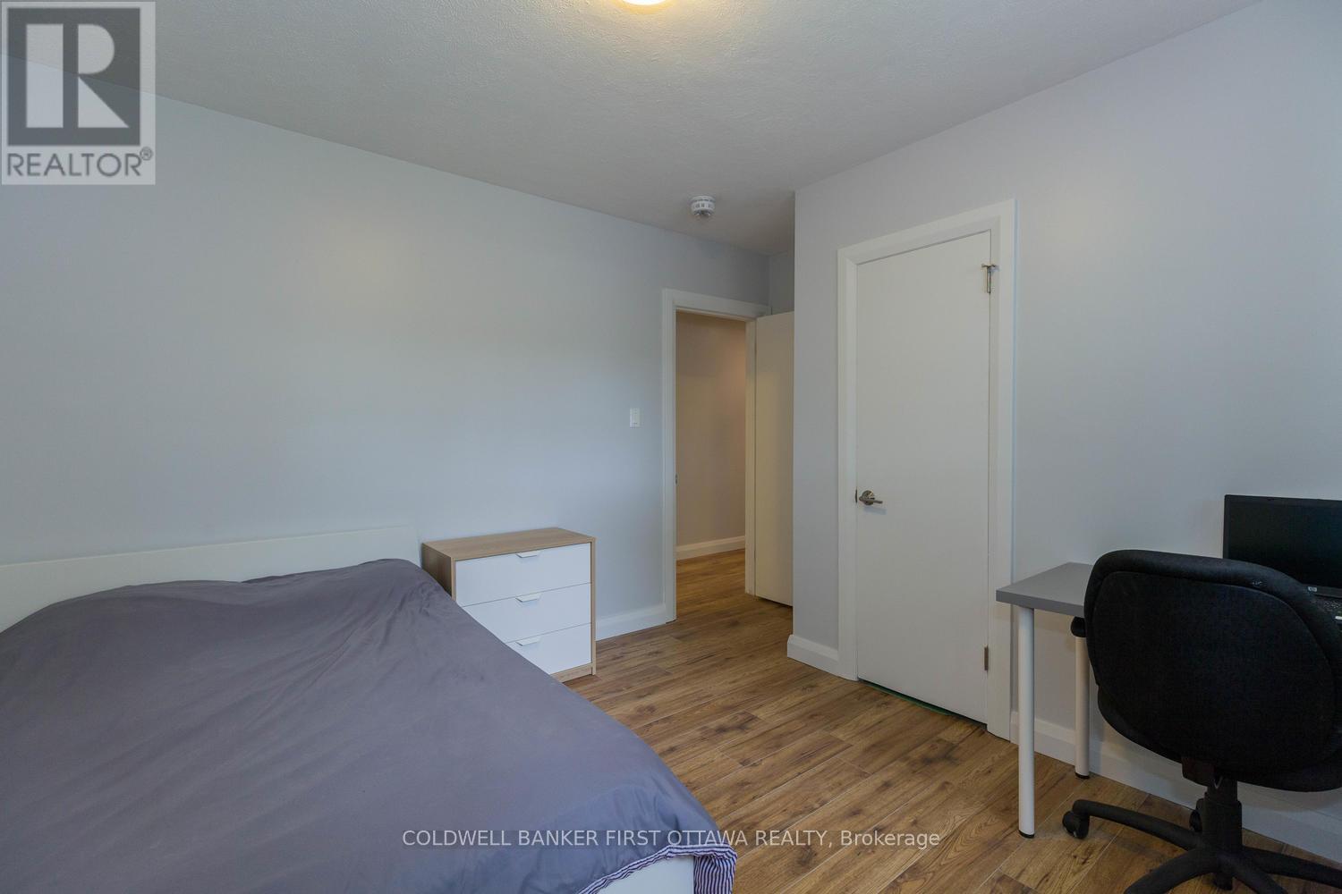 34 Westwood Drive, Ottawa, Ontario  K2G 2X1 - Photo 36 - X12100181