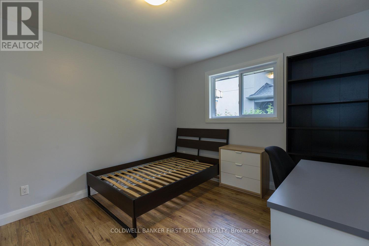 34 Westwood Drive, Ottawa, Ontario  K2G 2X1 - Photo 29 - X12100181