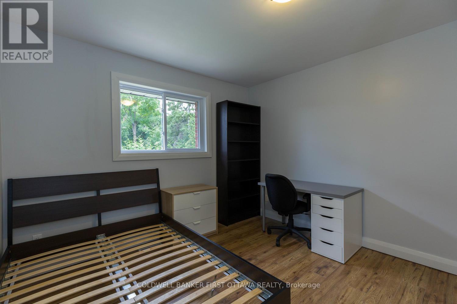 34 Westwood Drive, Ottawa, Ontario  K2G 2X1 - Photo 30 - X12100181