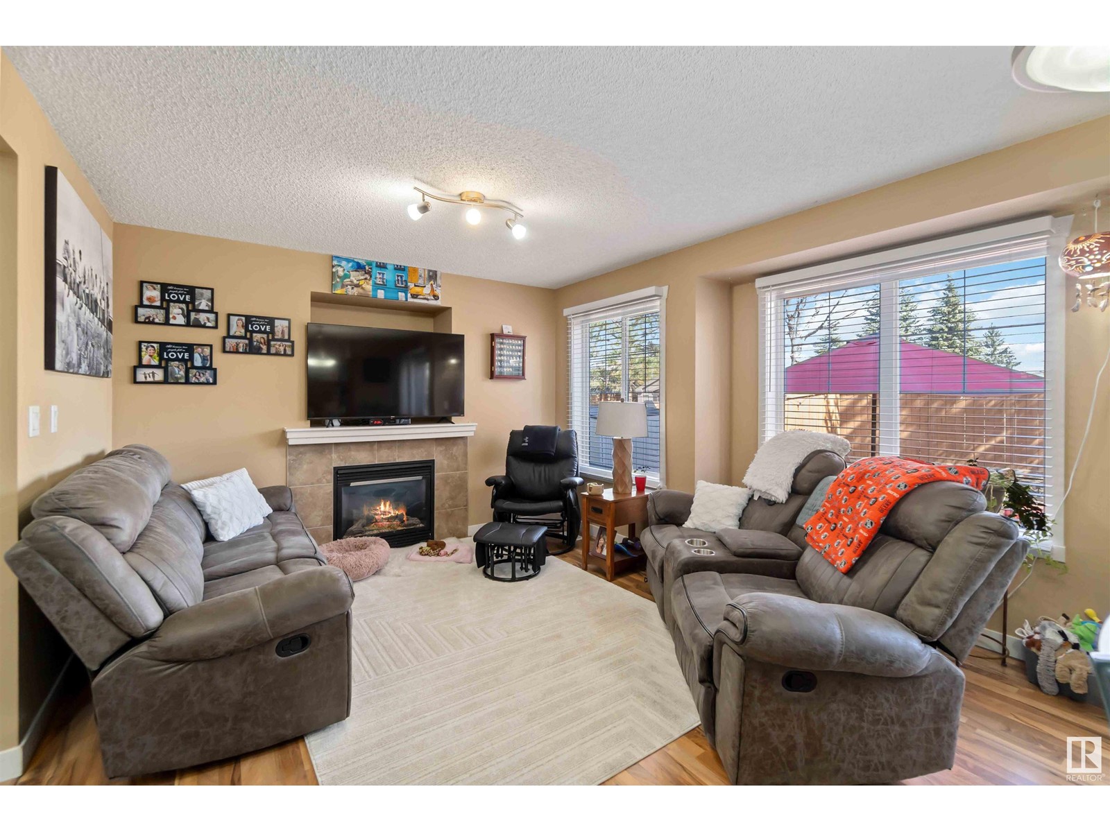 Property at #90 14208 36 ST NW image 5