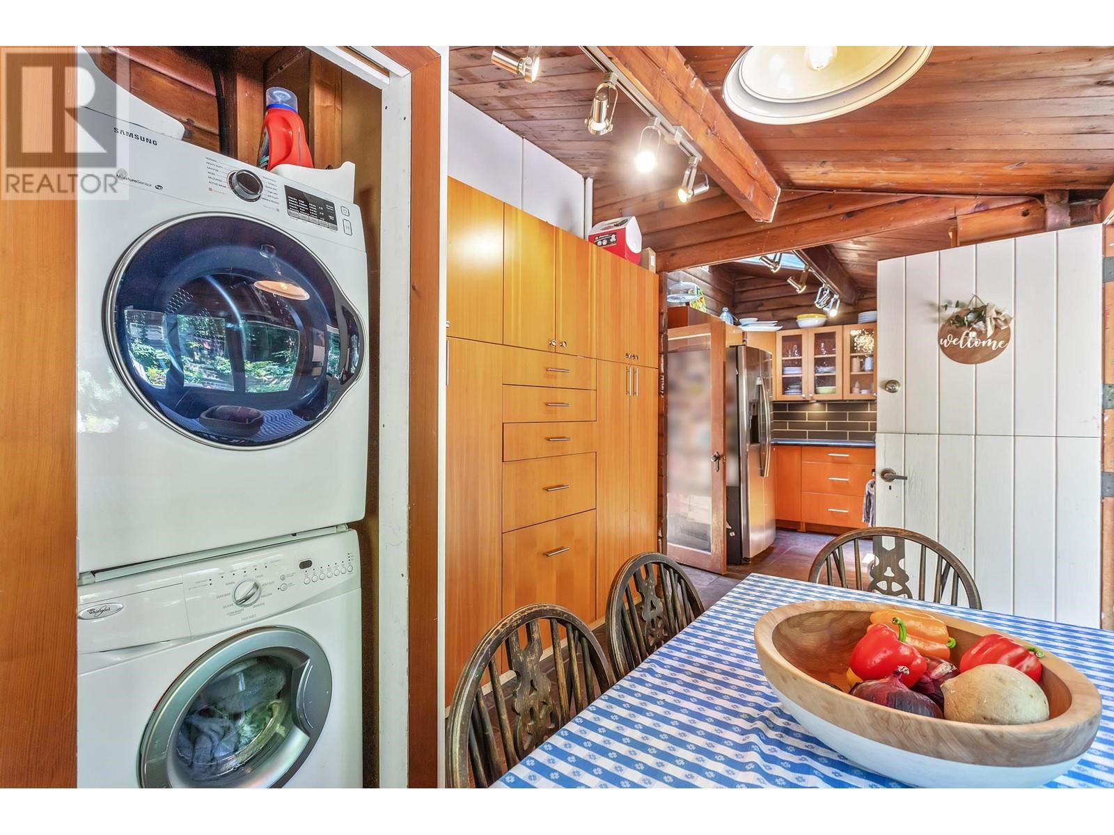 1088 Calverhall Street, North Vancouver, British Columbia  V7L 1Y3 - Photo 18 - R2990553