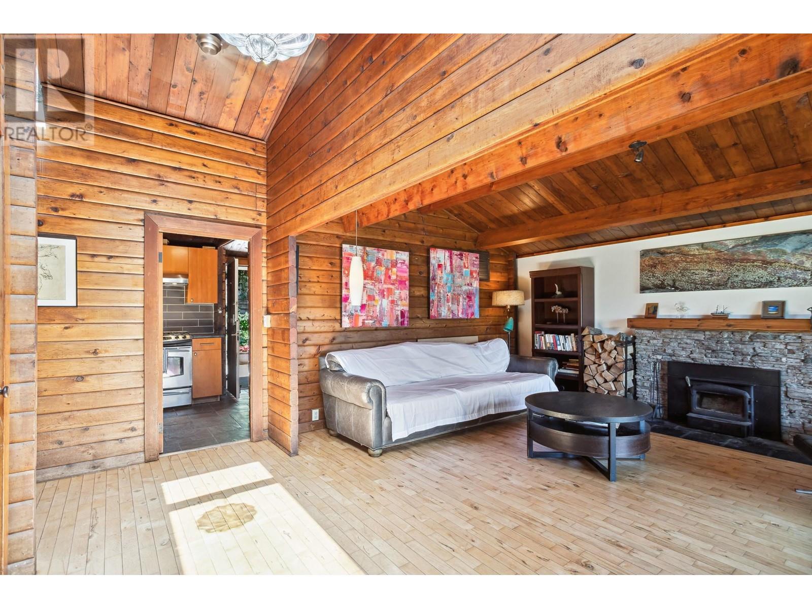 1088 Calverhall Street, North Vancouver, British Columbia  V7L 1Y3 - Photo 9 - R2990553