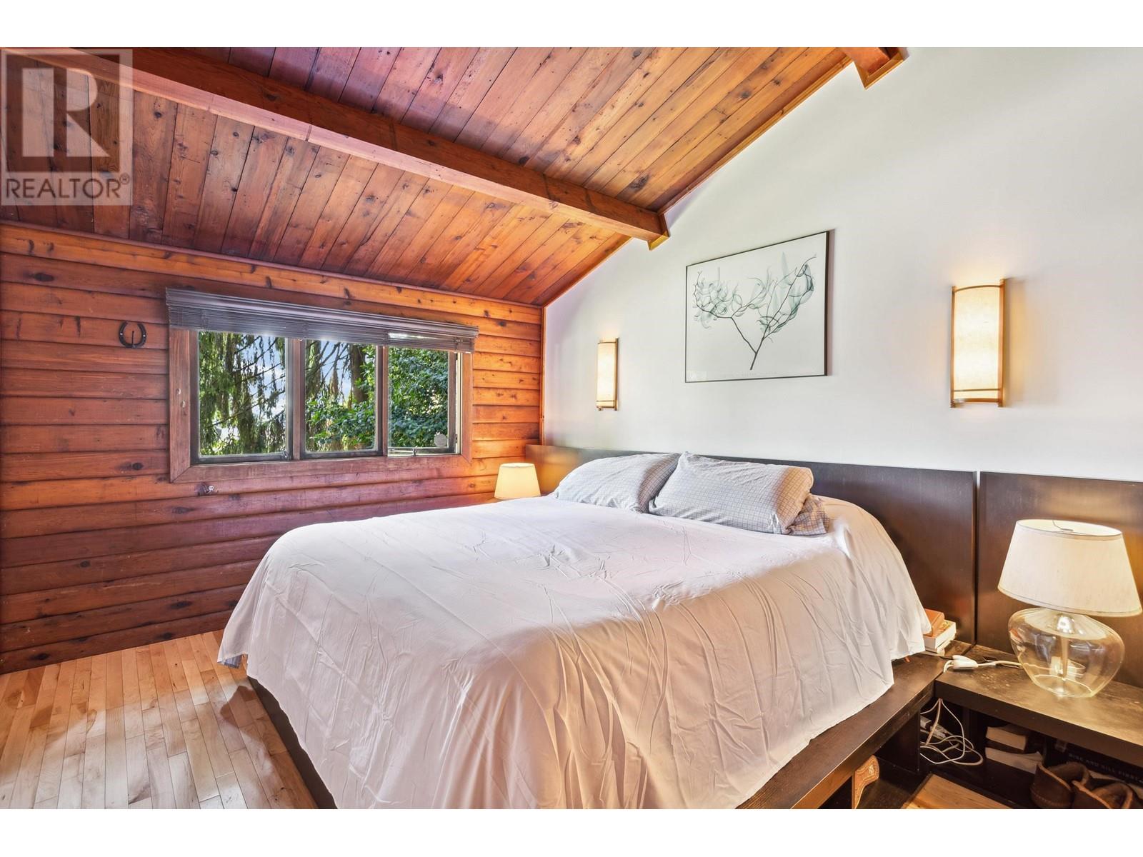 1088 Calverhall Street, North Vancouver, British Columbia  V7L 1Y3 - Photo 13 - R2990553