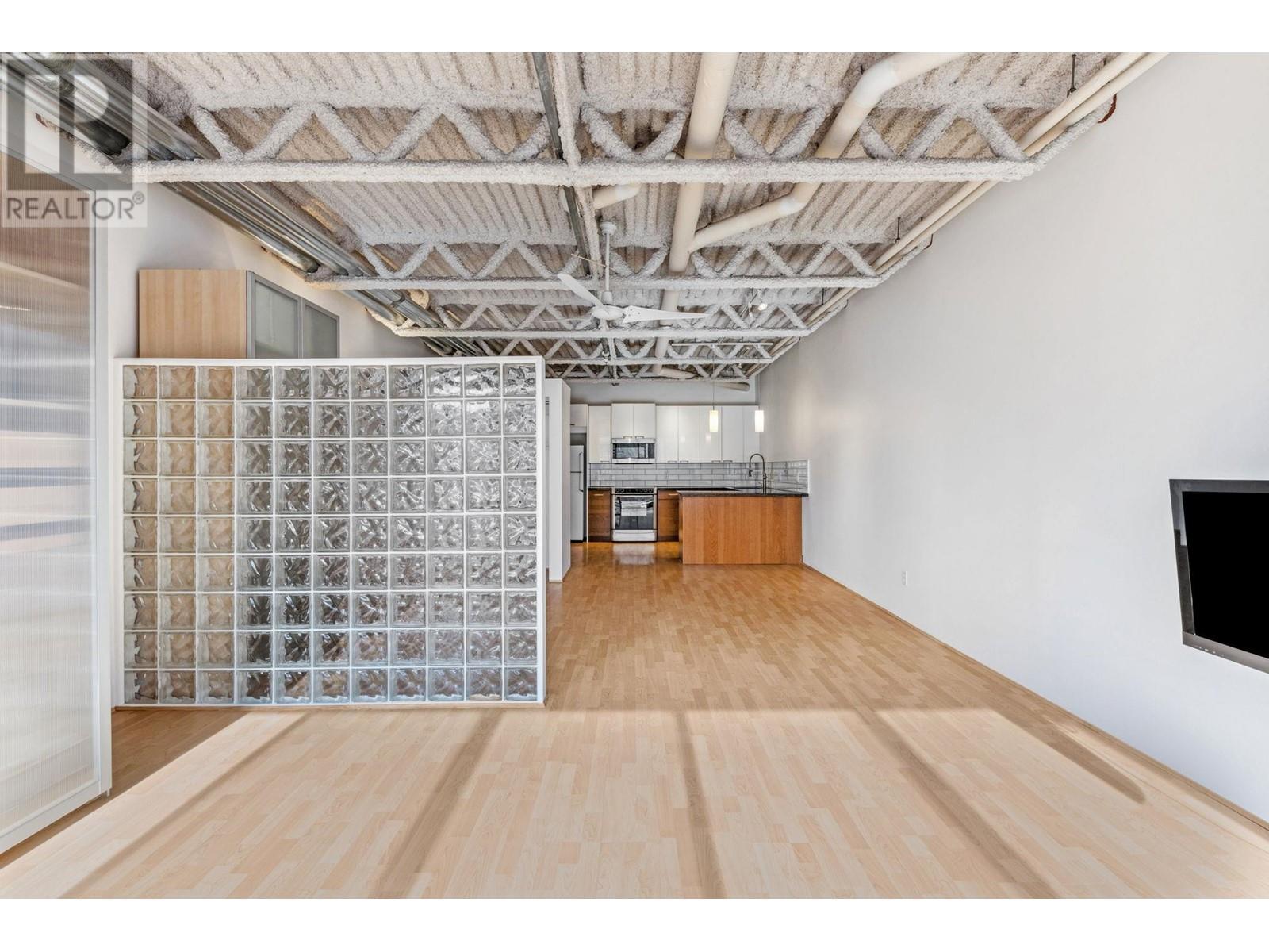 Listing Picture 25 of 31 : 423 350 E 2ND AVENUE, Vancouver / 溫哥華 - 魯藝地產 Yvonne Lu Group - MLS Medallion Club Member