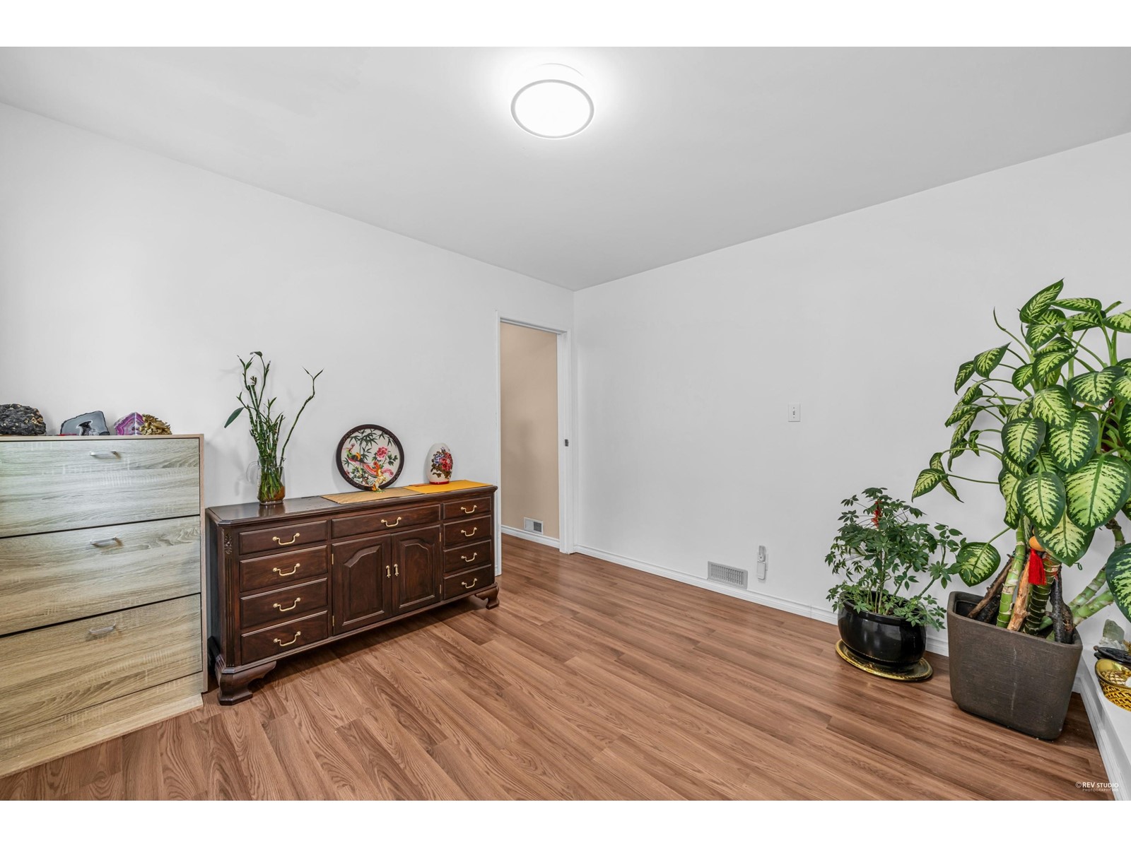 8112 116th Street, Delta, British Columbia  V4C 5T9 - Photo 8 - R2990939