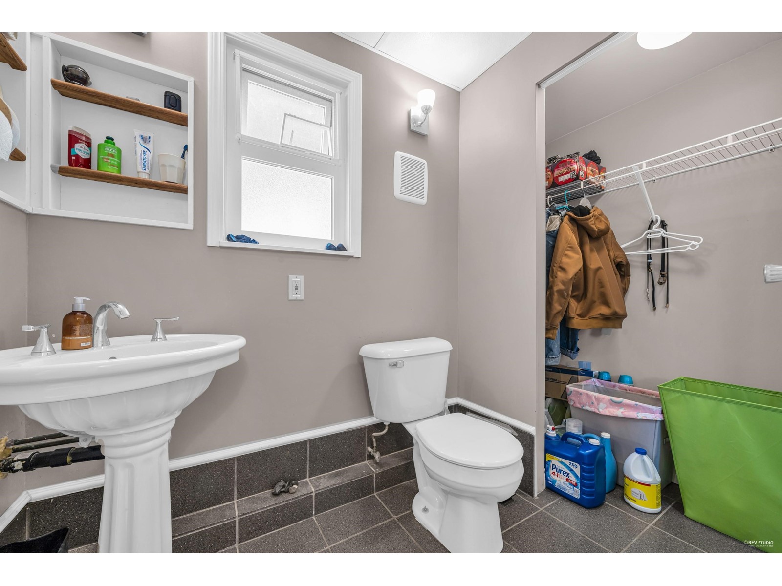 8112 116th Street, Delta, British Columbia  V4C 5T9 - Photo 12 - R2990939