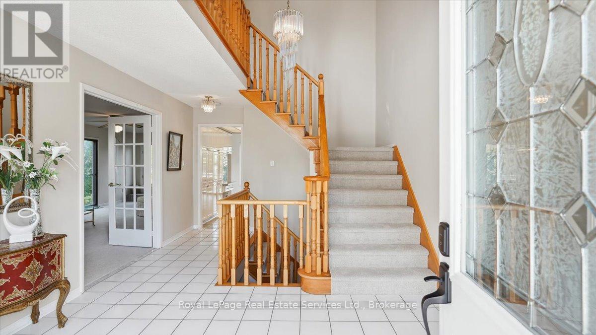 Property at 524 CHILLINGHAM CRESCENT image 5