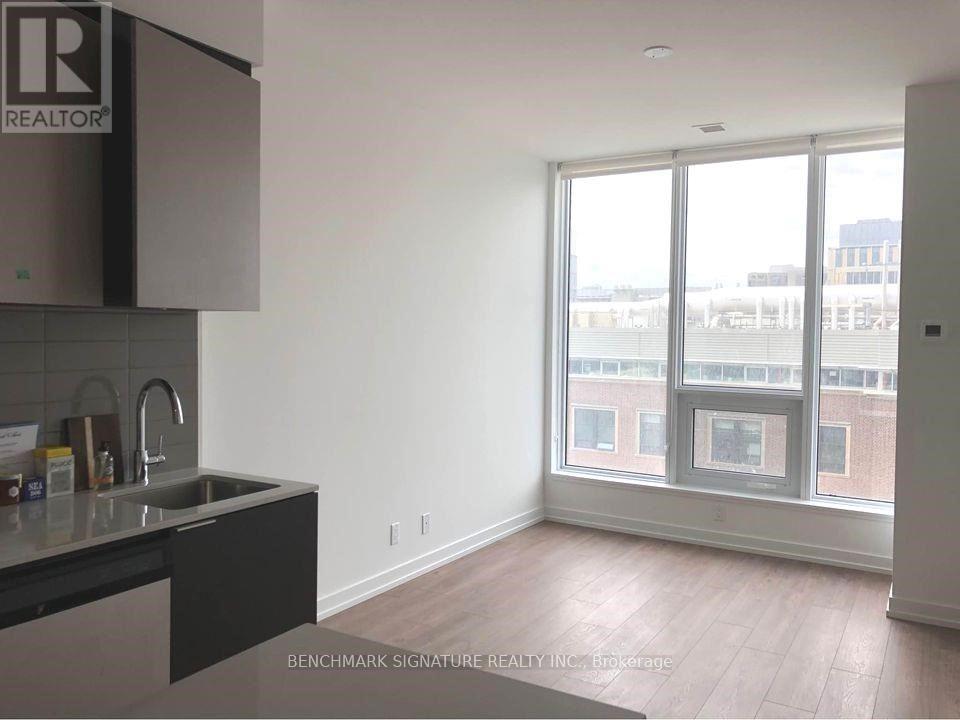 605 - 203 College Street, Toronto (Kensington-Chinatown), Ontario  M5T 1P9 - Photo 7 - C12103011