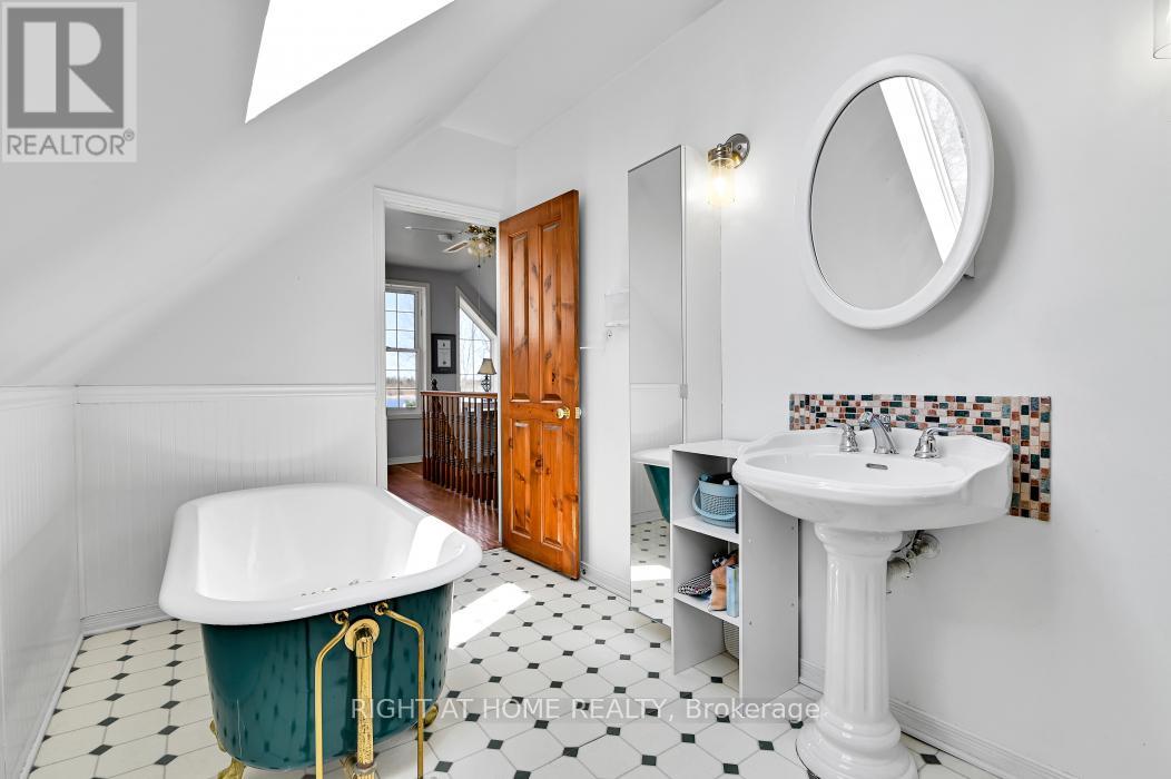 2115 River Road, North Grenville, Ontario  K0G 1J0 - Photo 16 - X12103030