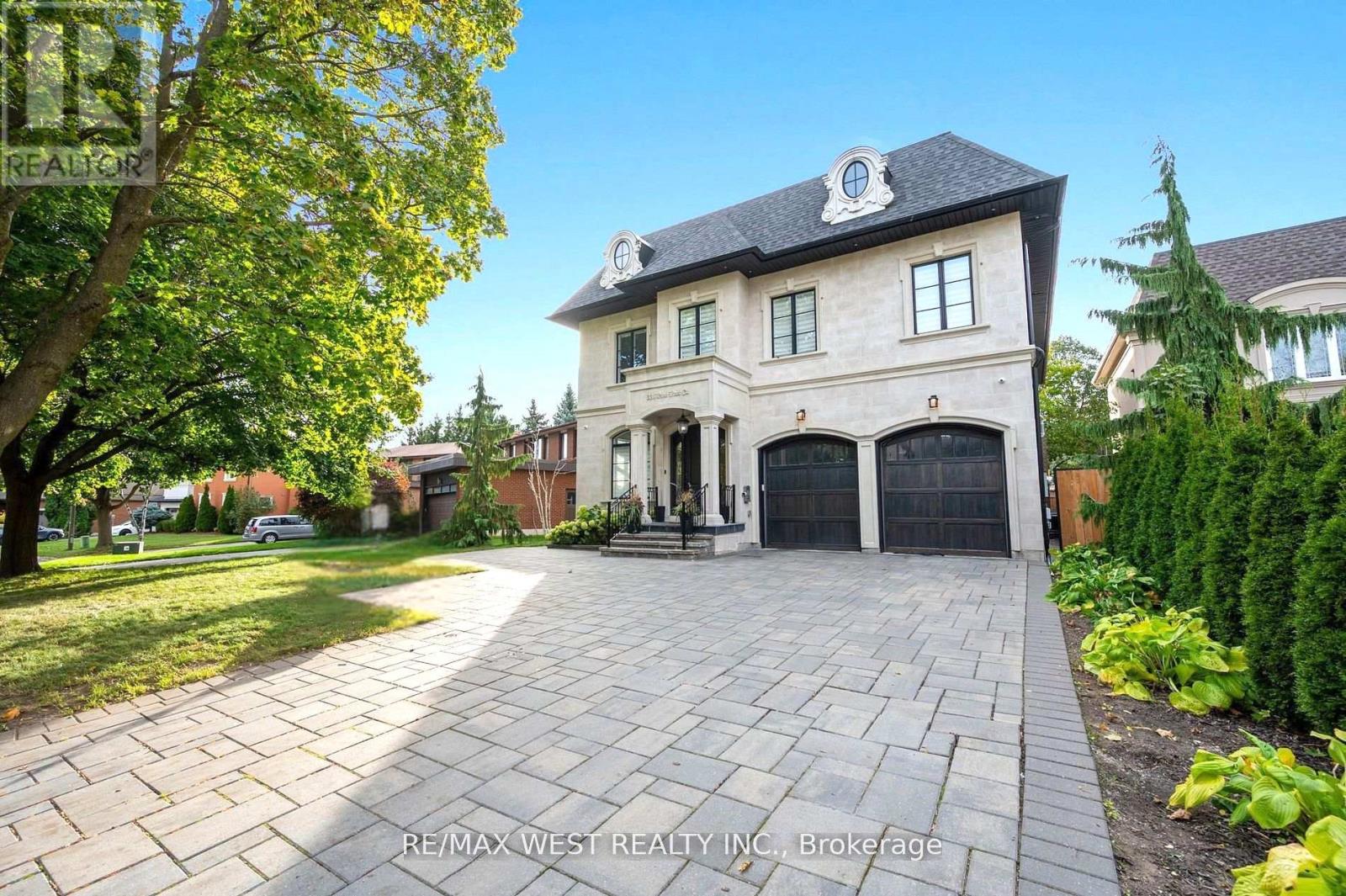 Property at 336 PINE TREES COURT W image 1