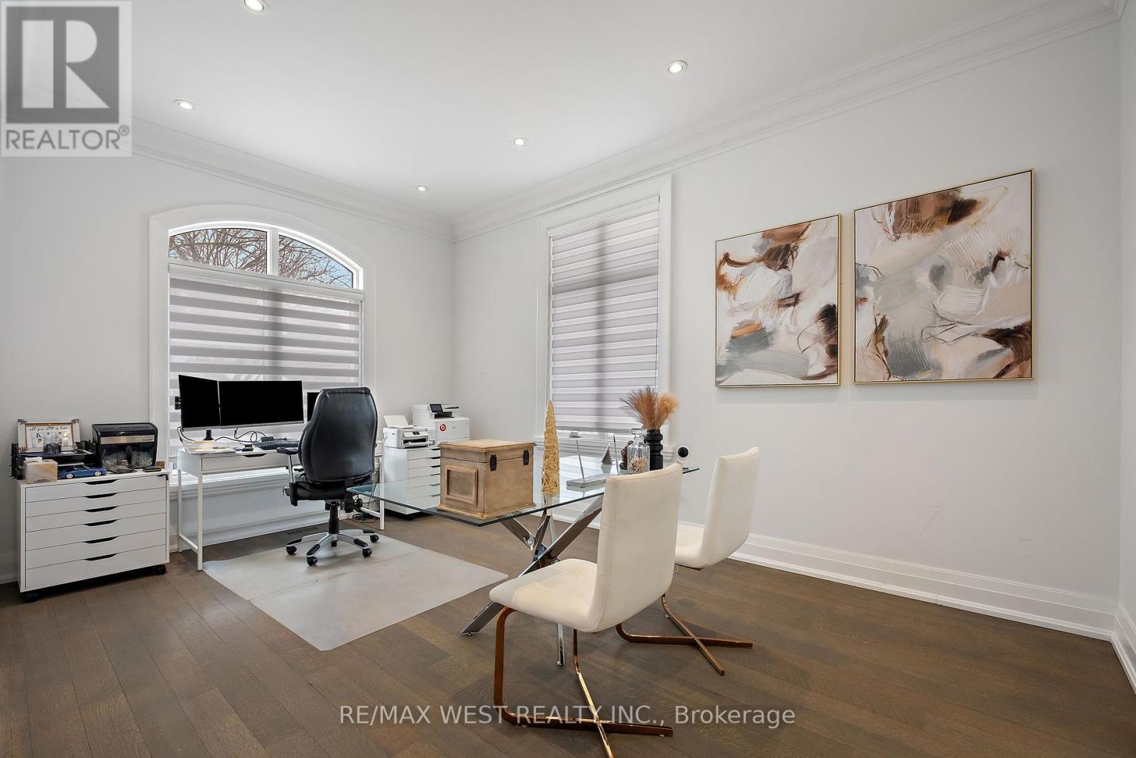 Property at 336 PINE TREES COURT W image 3