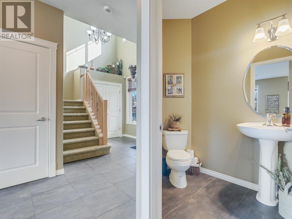 55 Sheep River Cove, Okotoks, Alberta  T1S 2L4 - Photo 7 - A2212462