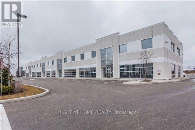 Property at 15 - 158 DON HILLOCK DRIVE image 1