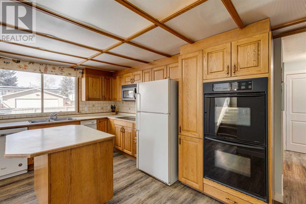 27 Silverdale Crescent Nw, Calgary, Alberta  T3B 3P1 - Photo 21 - A2208676