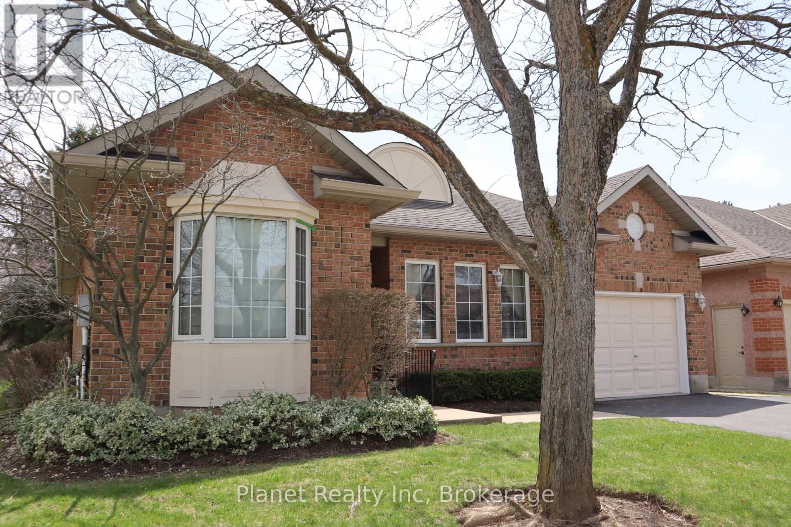 Property at 41 ARBORDALE WALK image 2