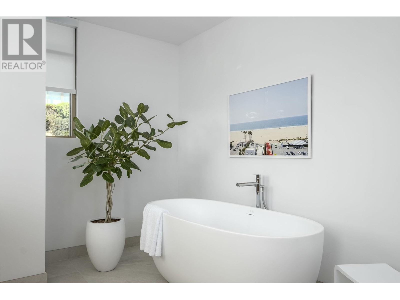 4987 Meadfeild Wynd, West Vancouver, British Columbia  V7W 3J9 - Photo 33 - R2994309