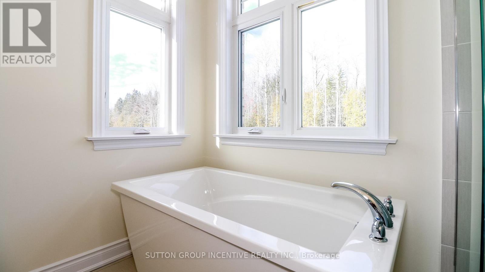 28 Cottonwood Street, Springwater, Ontario  L9X 2E5 - Photo 24 - S12089840