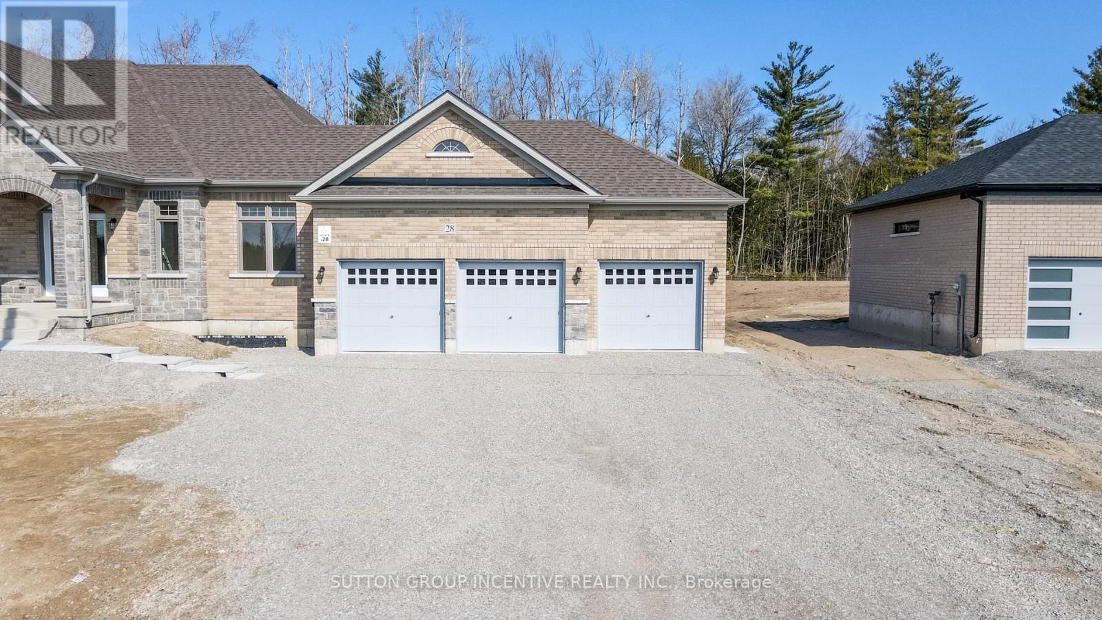 28 Cottonwood Street, Springwater, Ontario  L9X 2E5 - Photo 47 - S12089840