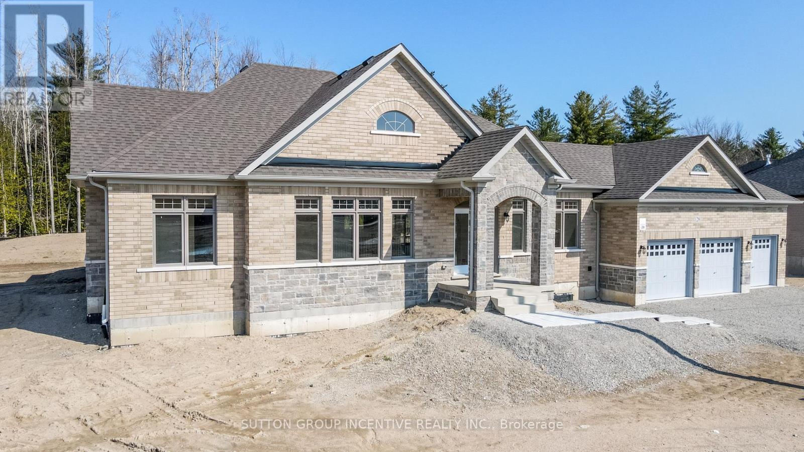 28 Cottonwood Street, Springwater, Ontario  L9X 2E5 - Photo 4 - S12089840