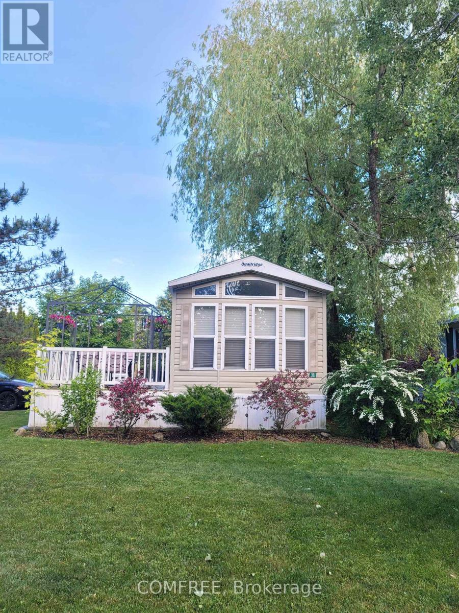 15 HURON CIRCLE, Wasaga Beach, Ontario