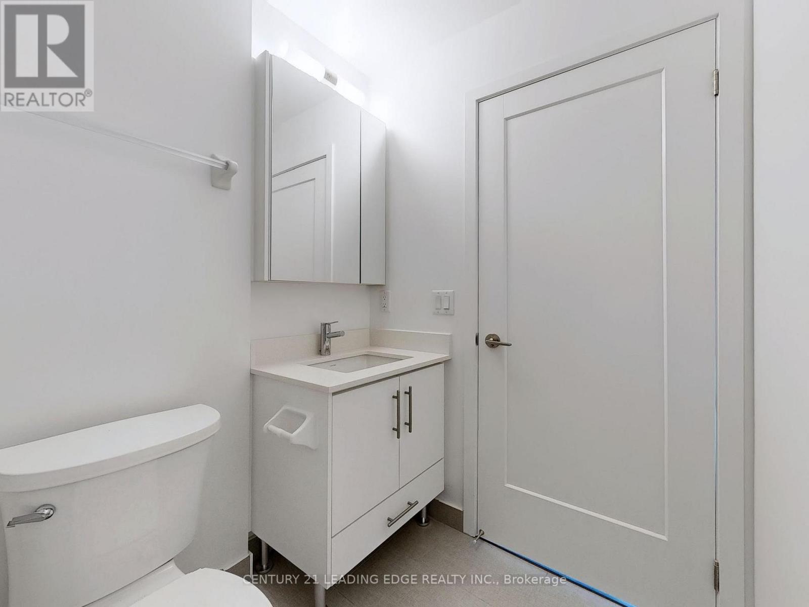 206 - 105 Oneida Crescent, Richmond Hill, Ontario  L4B 0H6 - Photo 20 - N12103042