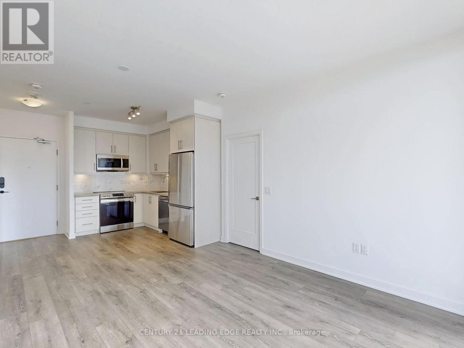 206 - 105 Oneida Crescent, Richmond Hill, Ontario  L4B 0H6 - Photo 7 - N12103042