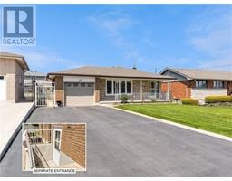 31 KILBOURN Avenue, Stoney Creek, Ontario
