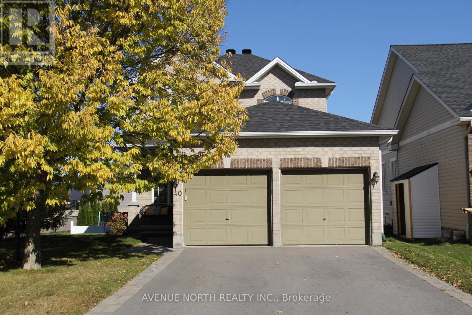 Property at 40 FRIENDLY CRESCENT image 1