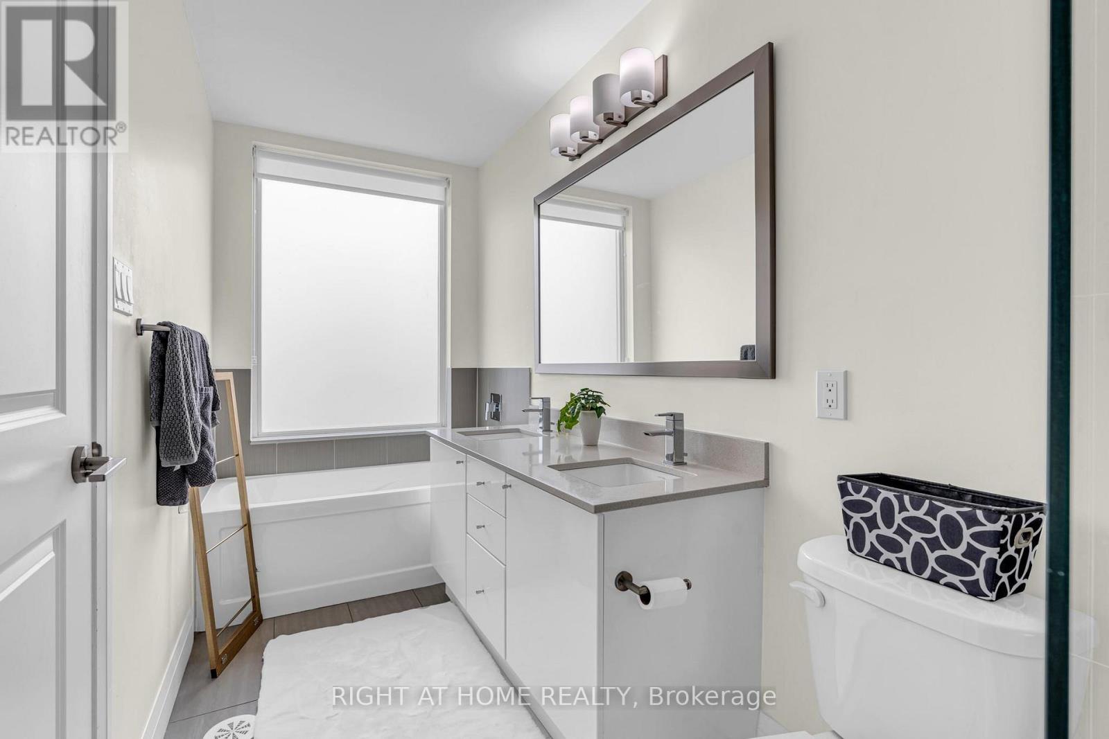 5 - 5040 Four Springs Avenue, Mississauga, Ontario  L5R 0E9 - Photo 31 - W12103081