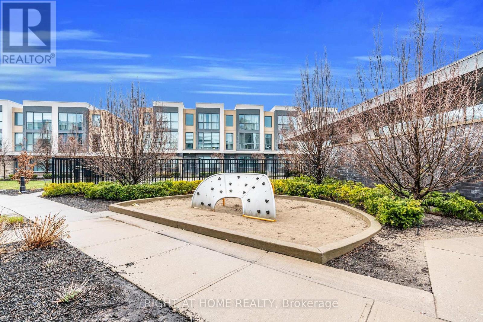 5 - 5040 Four Springs Avenue, Mississauga, Ontario  L5R 0E9 - Photo 43 - W12103081