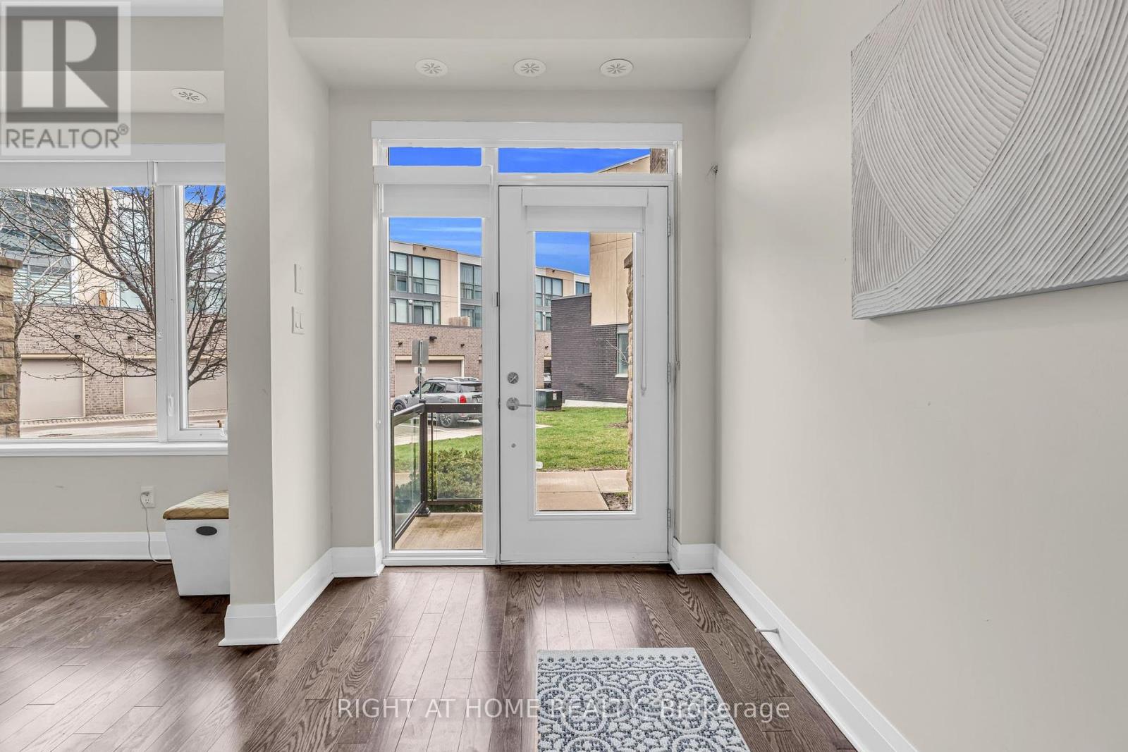 5 - 5040 Four Springs Avenue, Mississauga, Ontario  L5R 0E9 - Photo 7 - W12103081
