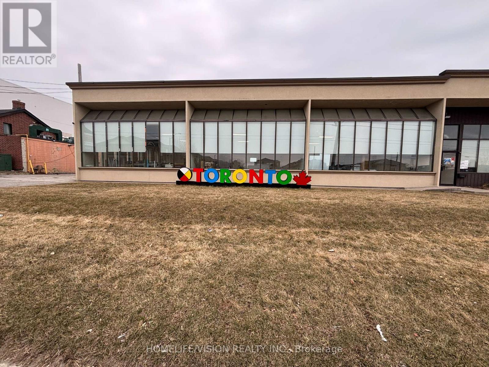 1 - 301 Danforth Road, Toronto, Ontario  M1L 3X2 - Photo 2 - E12103106