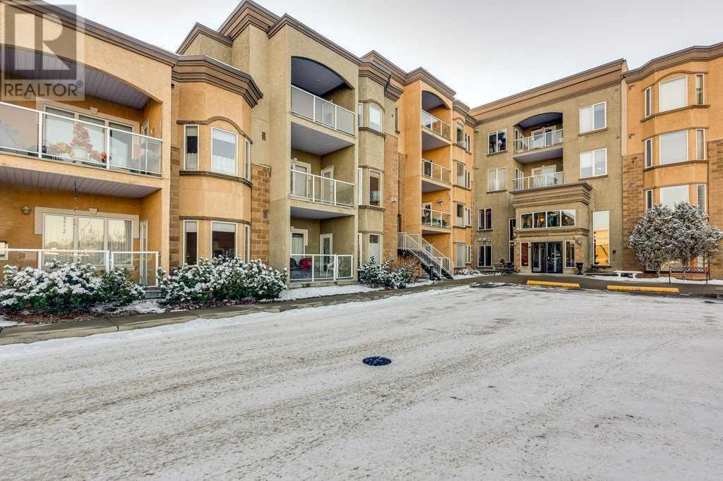 304, 5300 48 Street, Red Deer, Alberta  T4N 7C5 - Photo 2 - A2214776