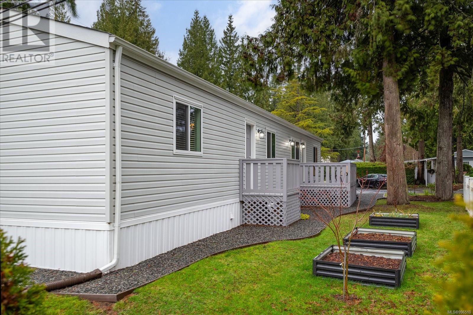 Property at 79 25 Maki Rd image 2