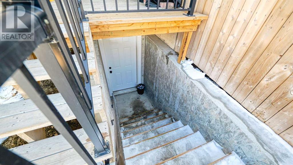 37 Saddlestone Gate Ne, Calgary, Alberta  T3J 0W3 - Photo 8 - A2208243