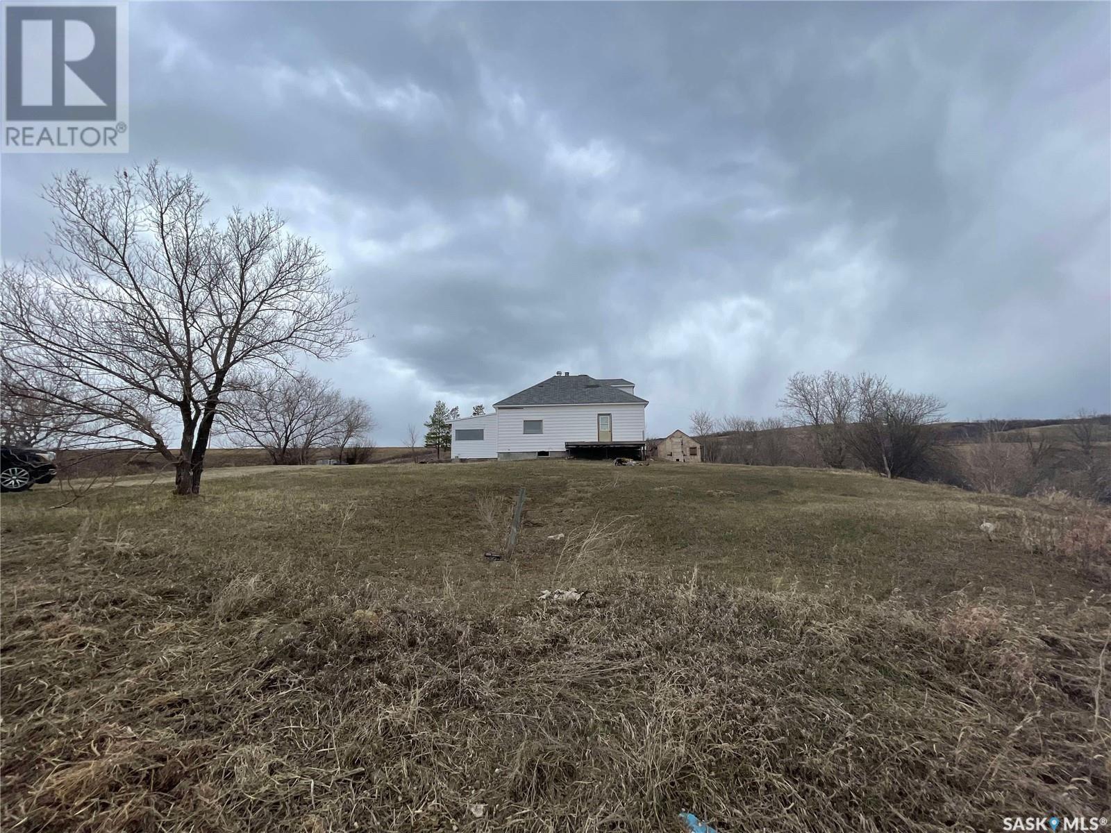 Valley House On 3.15 Acre Lot, Longlaketon Rm No. 219, Saskatchewan  S0G 0J5 - Photo 21 - SK995960