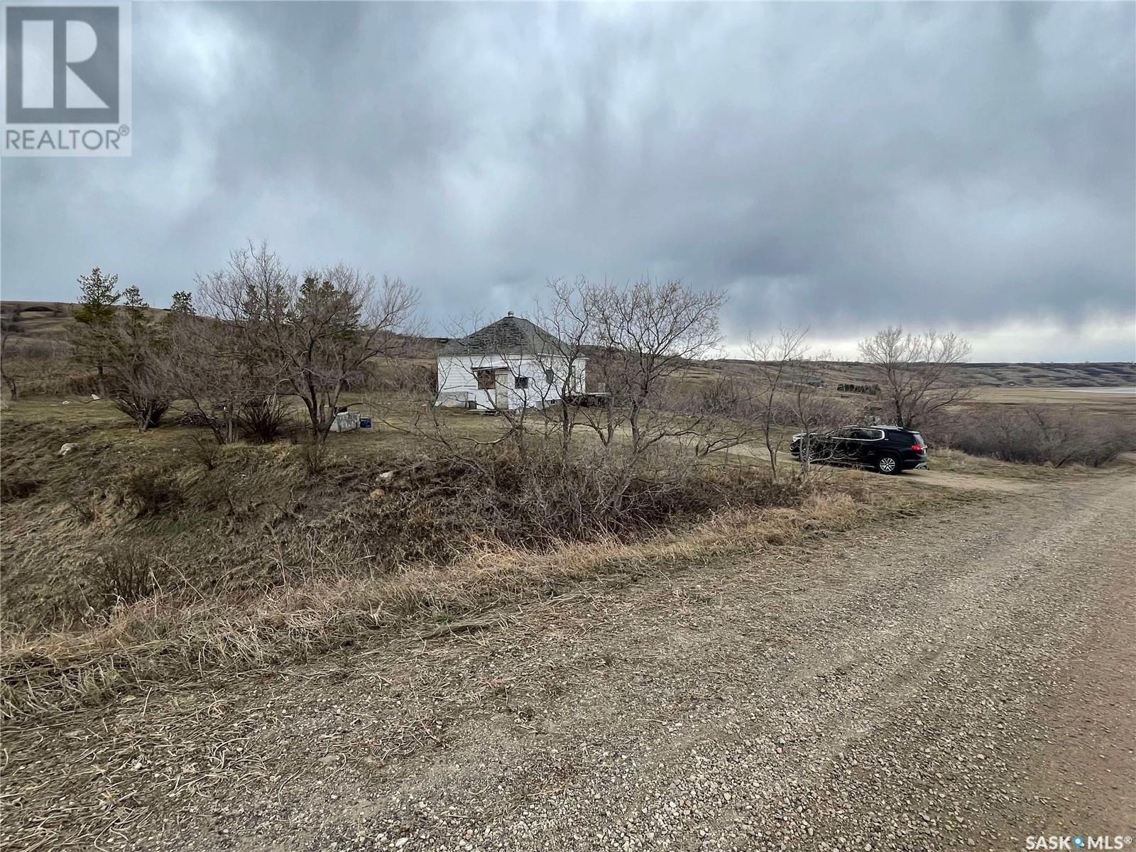 Valley House On 3.15 Acre Lot, Longlaketon Rm No. 219, Saskatchewan  S0G 0J5 - Photo 18 - SK995960